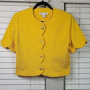 DENNIS GOLDSMITH Yellow Short Sleeve Blazer and skirt set. Size S